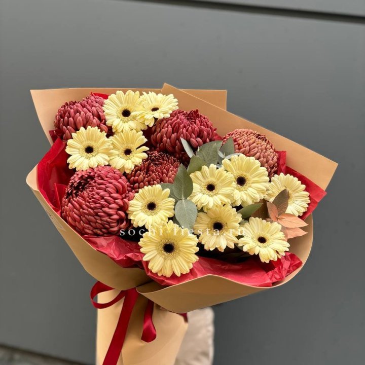 Букет гербер и хризантем Бигуди в Балаково