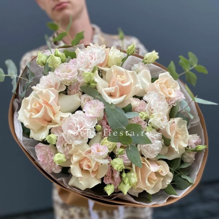  Букет кремовых роз "Мокко" в Балаково