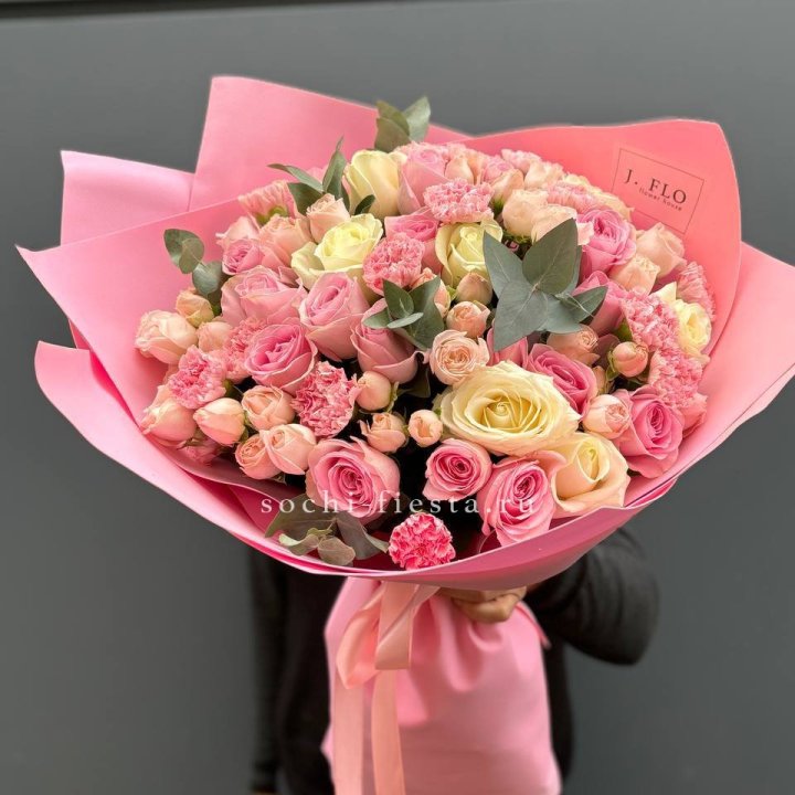 Нежный гигант в Балаково