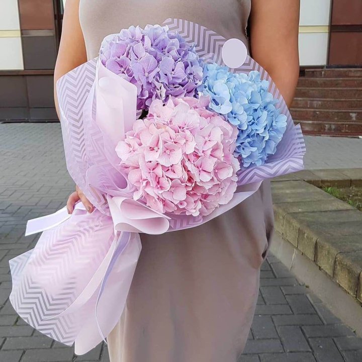 Букет гортензий "Пуф" в Балаково