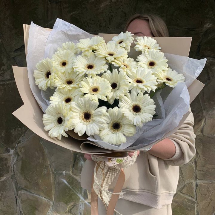 Букет голландских гербер "Шейн"" в Балаково