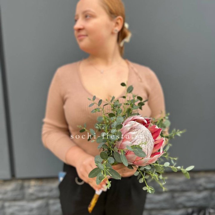 Свадебный букет "Протея" в Балаково