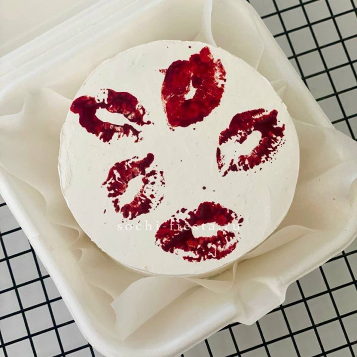 Бенто-торт "Поцелуй" в Балаково