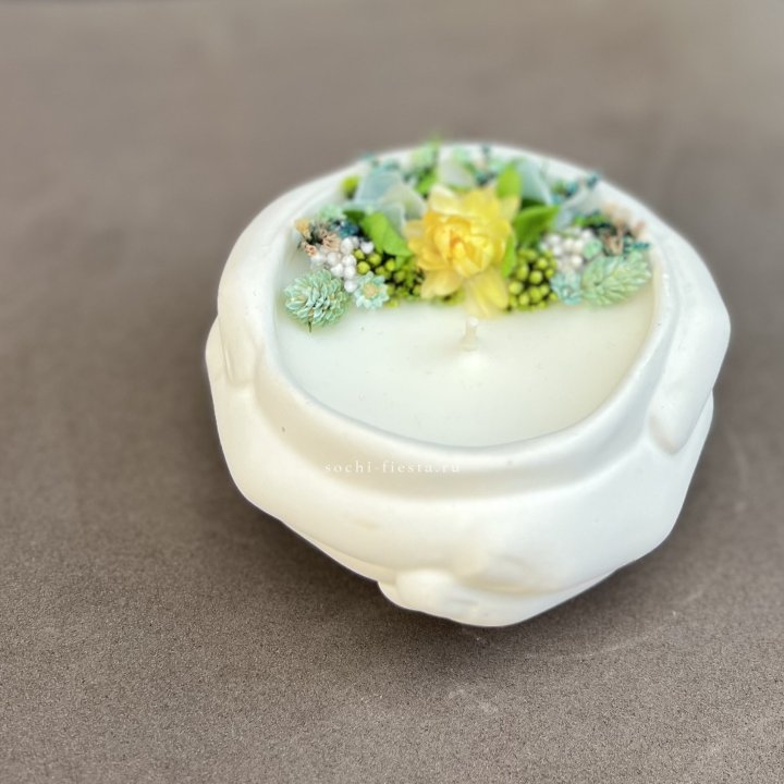 Свеча ароматическая в гипсе Руки в Балаково