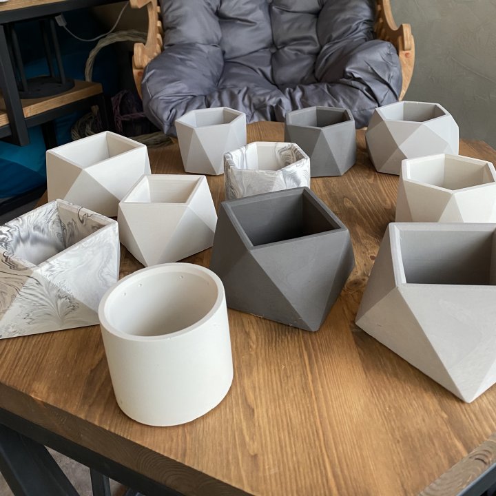 Дизайнерское кашпо в Балаково