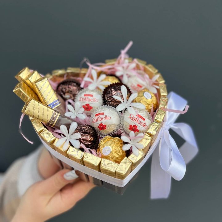 Подарочный набор шоколада в Балаково