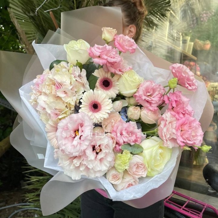 Дизайнерский букет "Лаундж пак" в Балаково