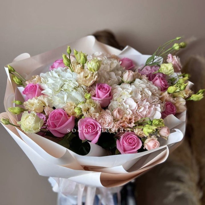 Дизайнерский букет "Каролина" в Балаково