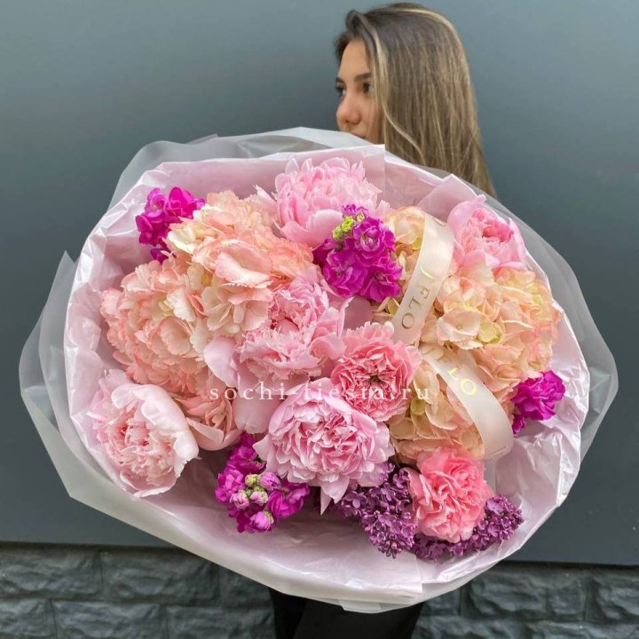  Букет "Фловер пионс" в Балаково