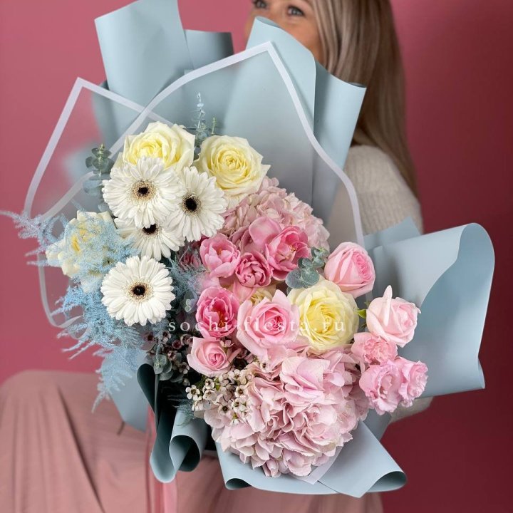 Дизайнерский букет "Адель" в Балаково