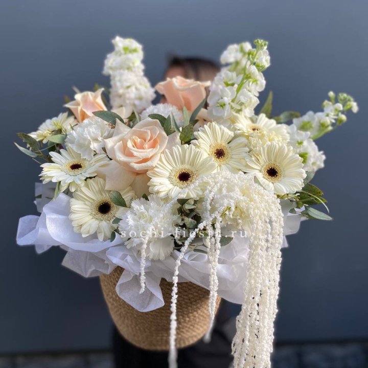 Цветы в джутовом кашпо "Валери" в Балаково