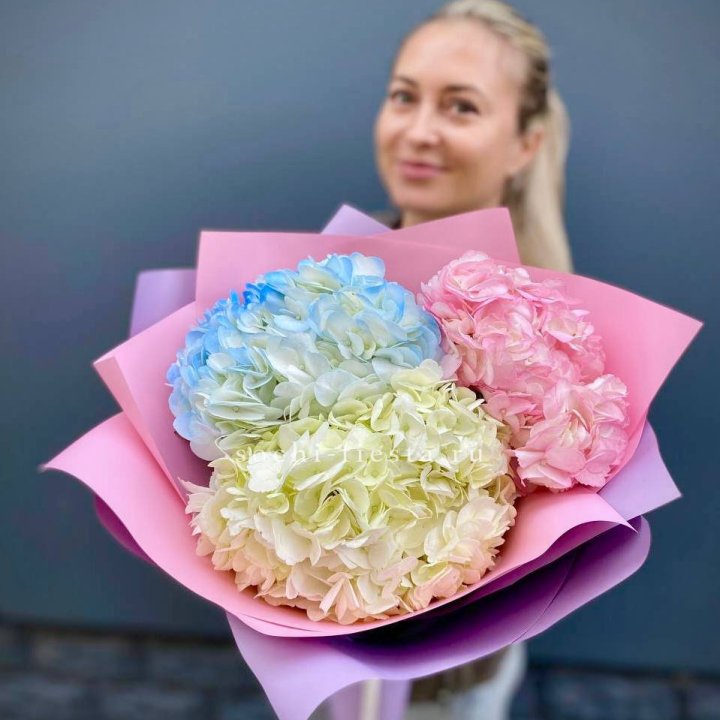 Букет гортензий "Тоника" в Балаково
