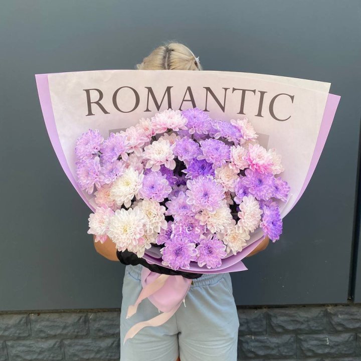 Букет сиреневых хризантем в Балаково