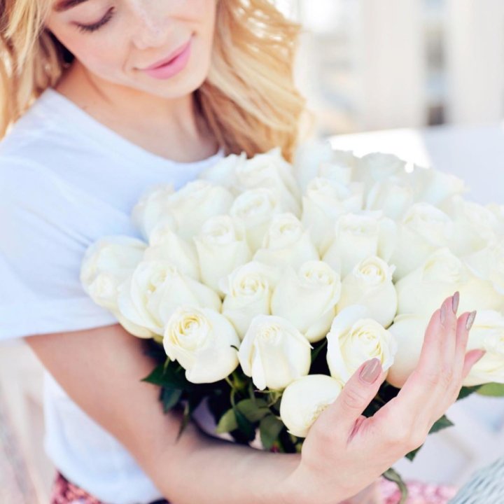 Букет высоких роз "Облака" в Балаково