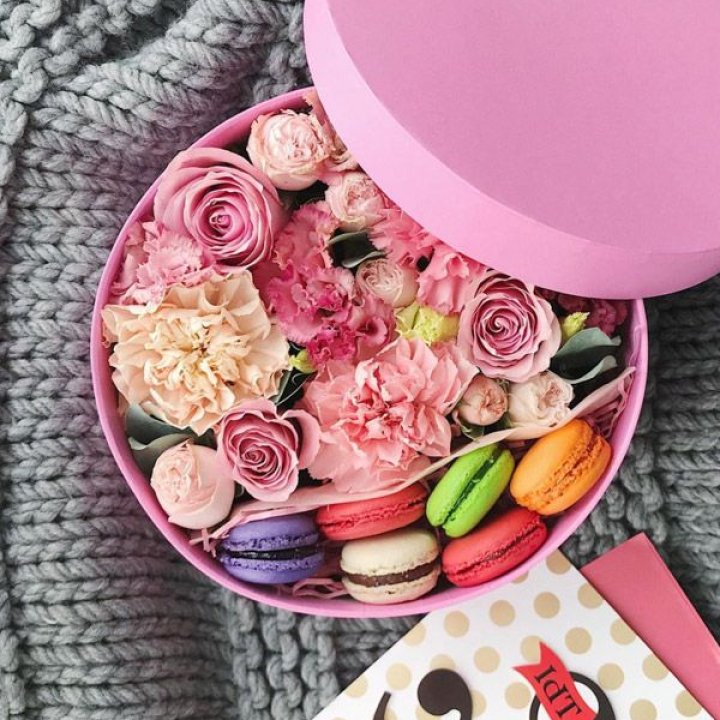 Цветочный бокс пинк в Балаково