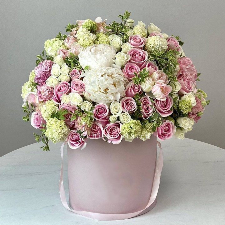 Цветочный бокс "Фантастик" в Балаково