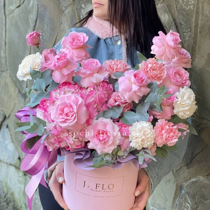 Цветочный бокс "Эсмиральда" в Балаково