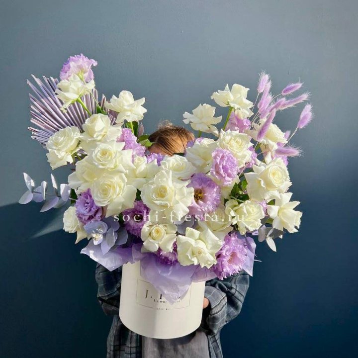 Цветочный бокс "Изабель" в Балаково