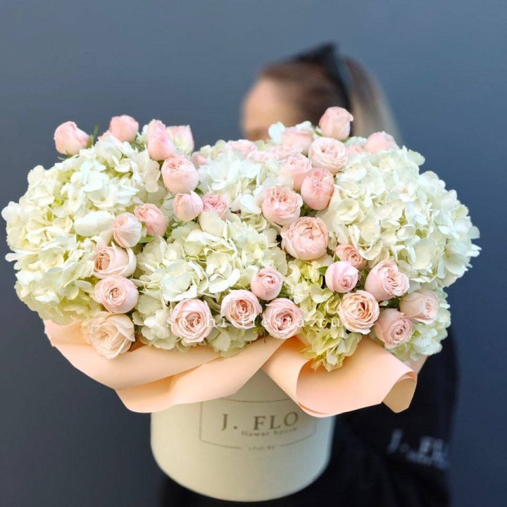 Дизайнерский бокс "Изабелла" в Балаково