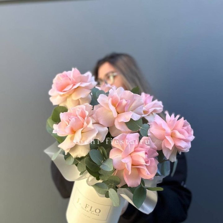 Французские роз в боксе в Балаково