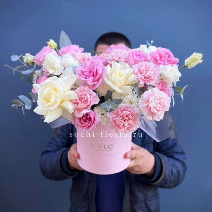 Цветочный бокс "Памела" в Балаково