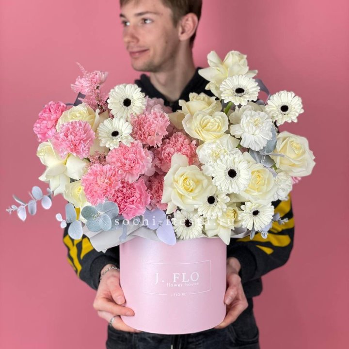 Дизайнерский бокс "Индира" в Балаково