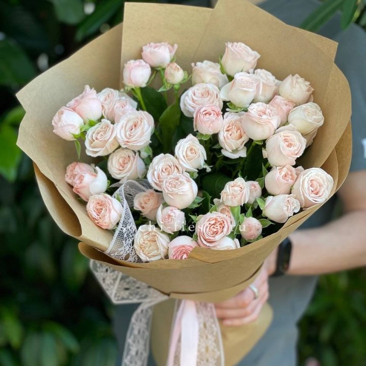 Кустовые розы букет №1 в Балаково