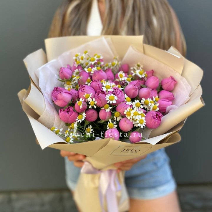 Дуобукет мисти с ромашками  в Балаково