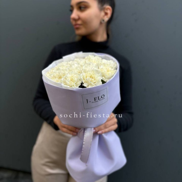 Букет белых диантусов в Балаково