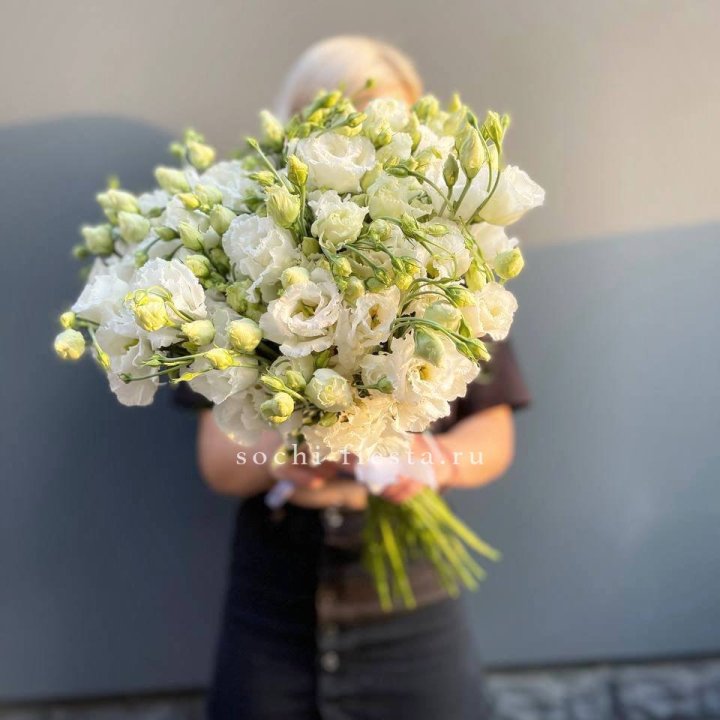 Букет эустом под ленту  в Балаково