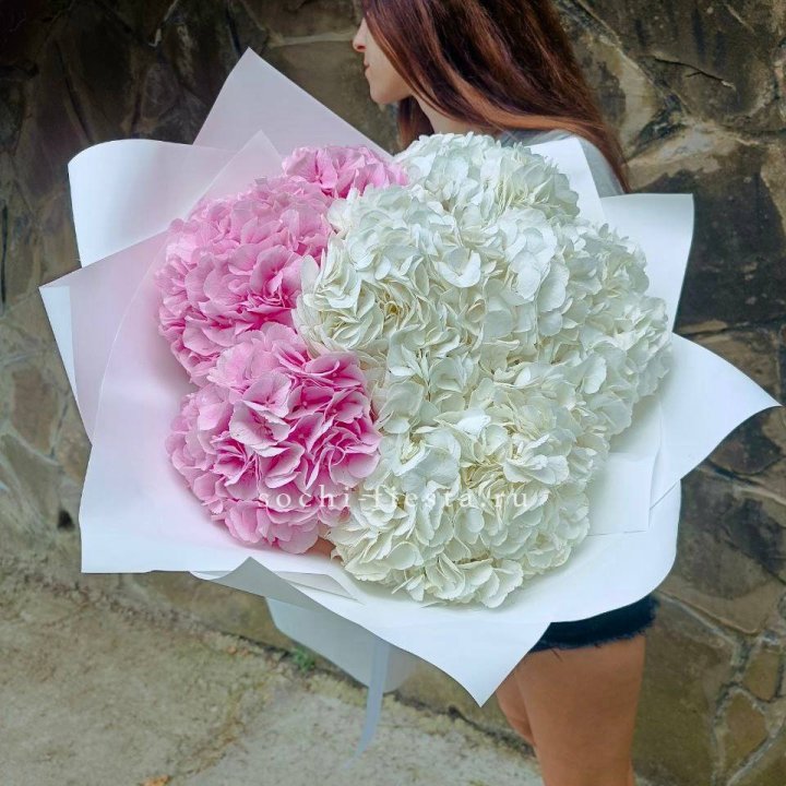 Букет гортензий №2 в Балаково