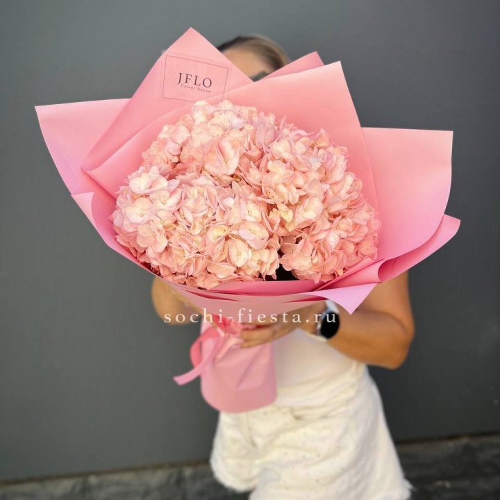 Букет гортензий "Крем" в Балаково