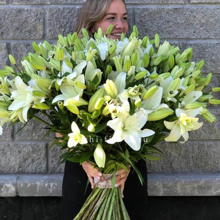 51 лилия в Балаково