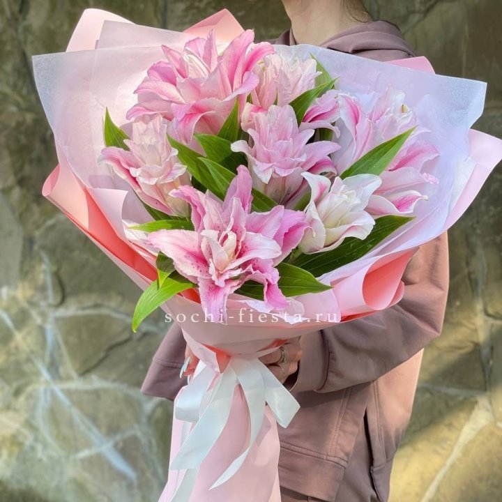 Букет пионовидных лилий №2 в Балаково