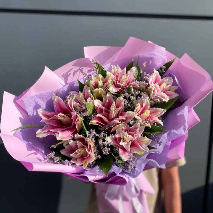 Букет пионовидных лилий №4 в Балаково