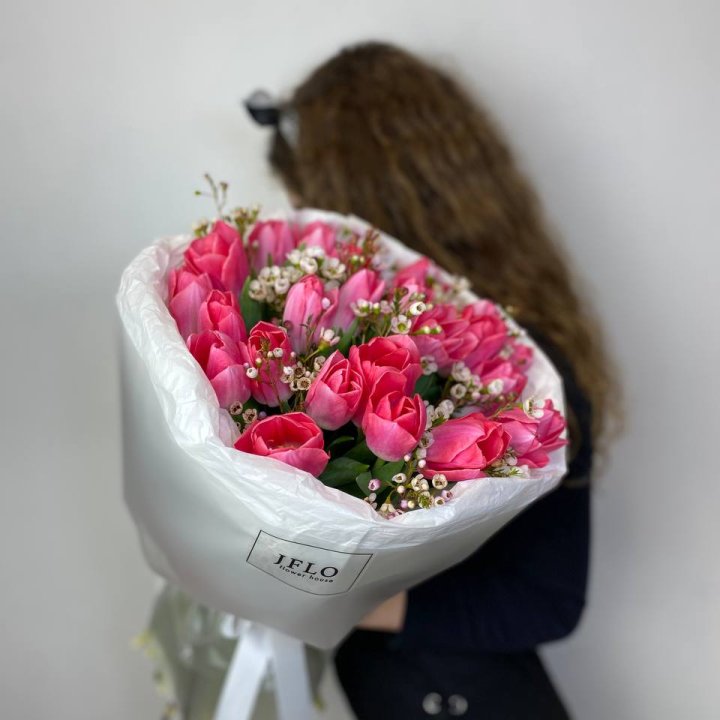 Дуо тюльпаны с хамелациумом в Балаково