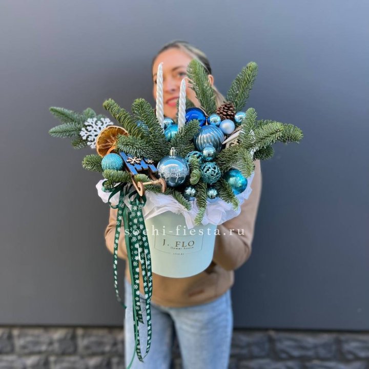Композиция "Мери крисмас блю" в Балаково