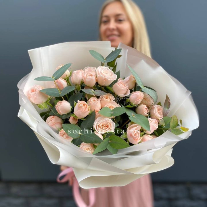 Букет кустовых роз "Фреш" в Балаково