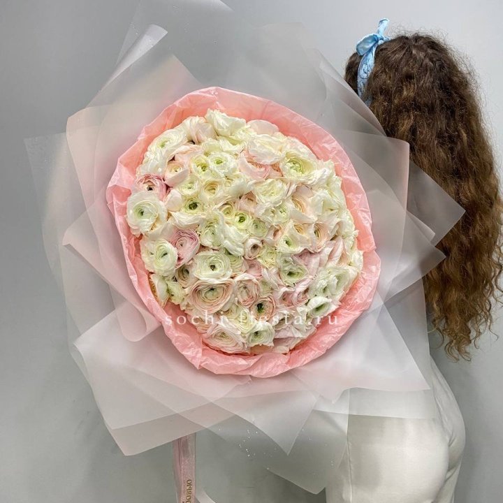 113 ранункулюсов  в Балаково