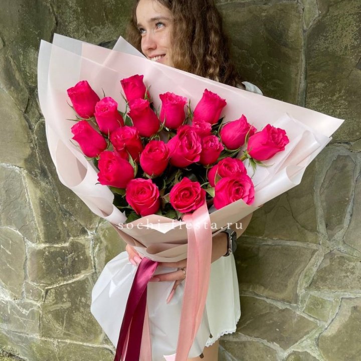 19 алых роз в Балаково
