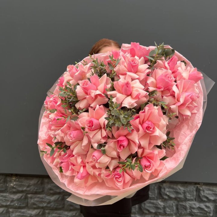  25 розовых французских роз в Балаково