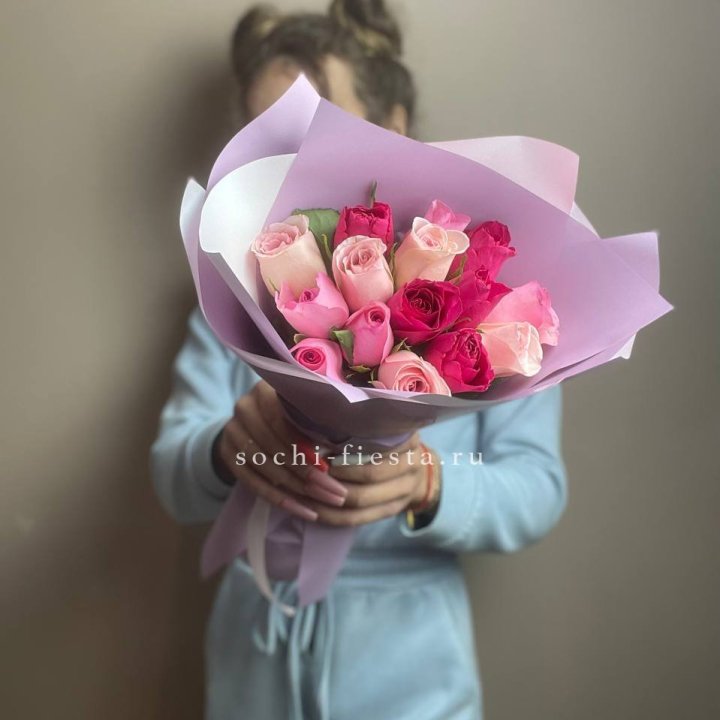Букет из 15 роз Микс (Кения) в Балаково