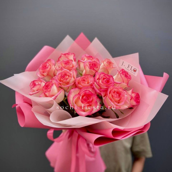 15 роз "Джумилия" в Балаково