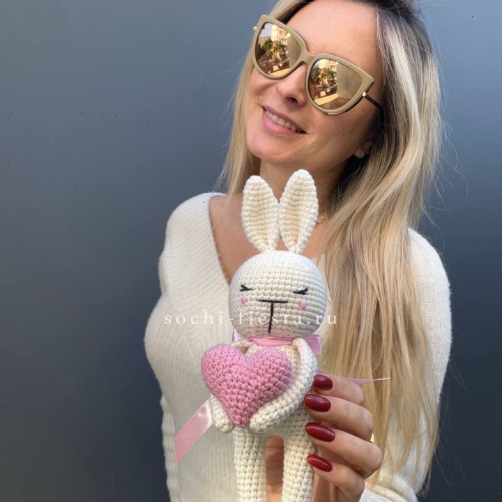 Зайка с сердцем ручной работы в Балаково