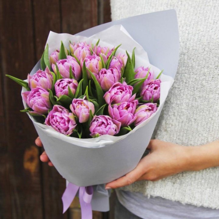 Букет пионовидных тюльпанов в Балаково