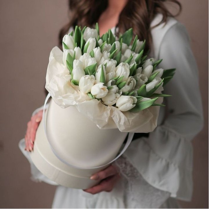 Тюльпаны в цилиндре  в Балаково