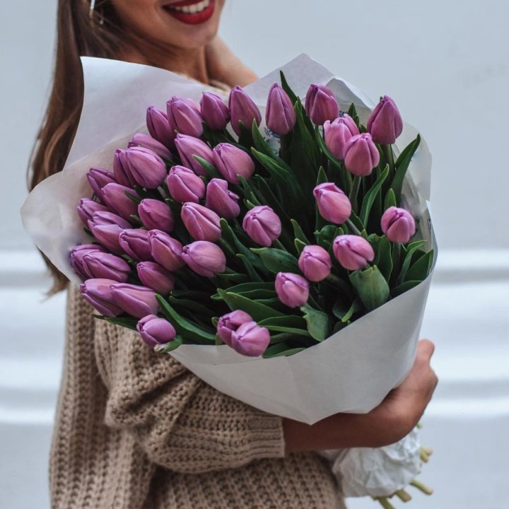 39 сиреневых тюльпанов в Балаково