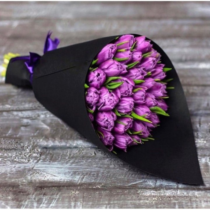 Пионовидные тюльпаны блэк в Балаково